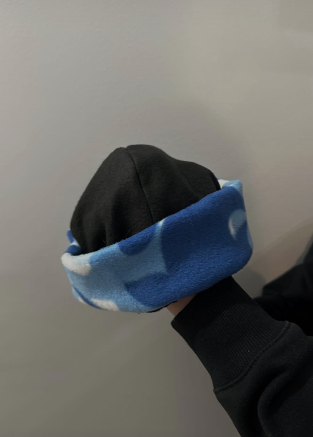Topstitch beanie — Black × Blue Camo